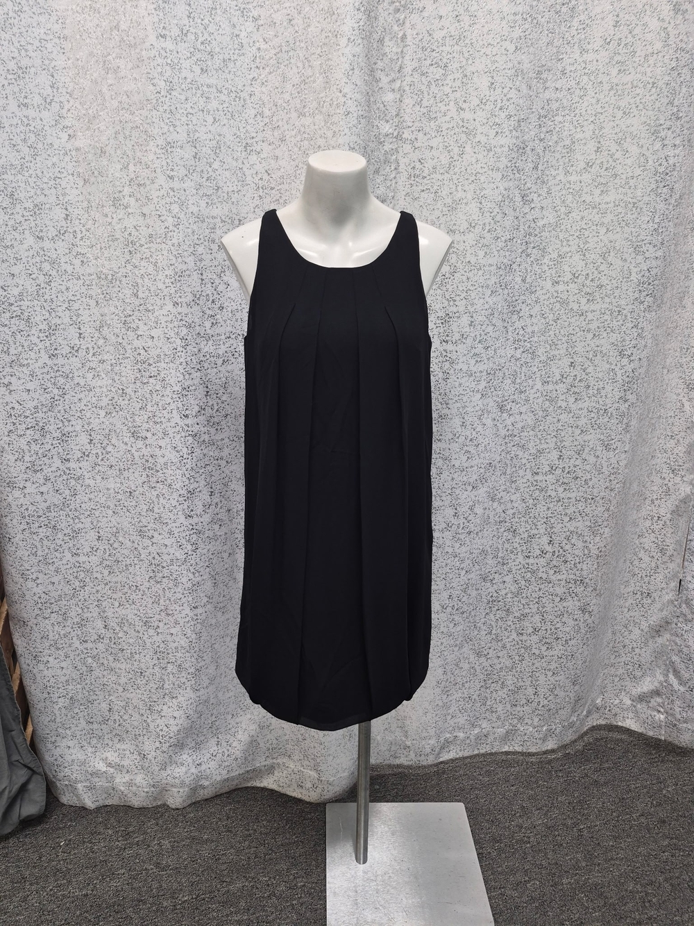 White House Black Market Black Pleated Sleeveless Tank
